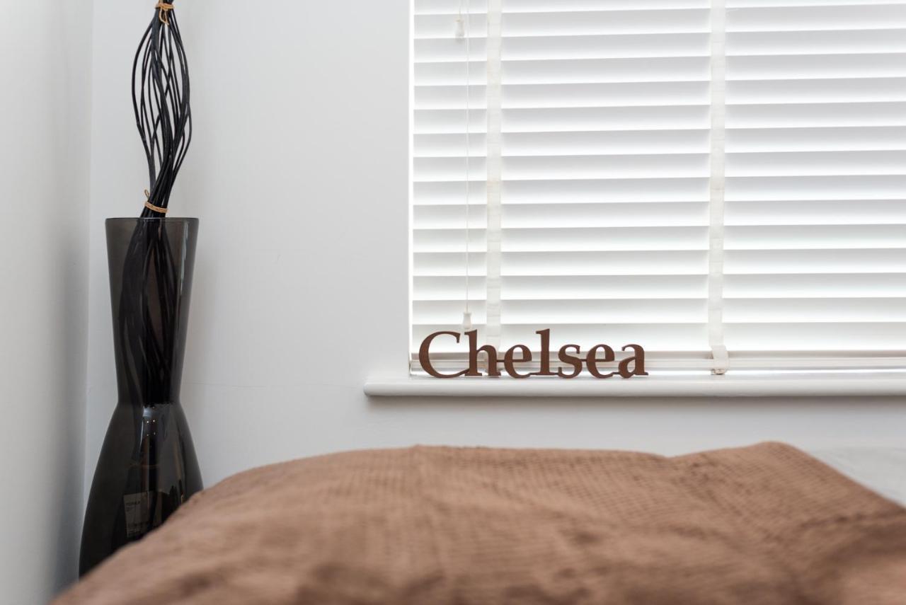 London'S Modern Nuance Apartment - Battersea Esterno foto