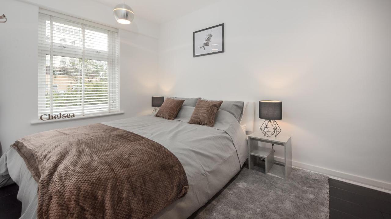 London'S Modern Nuance Apartment - Battersea Esterno foto
